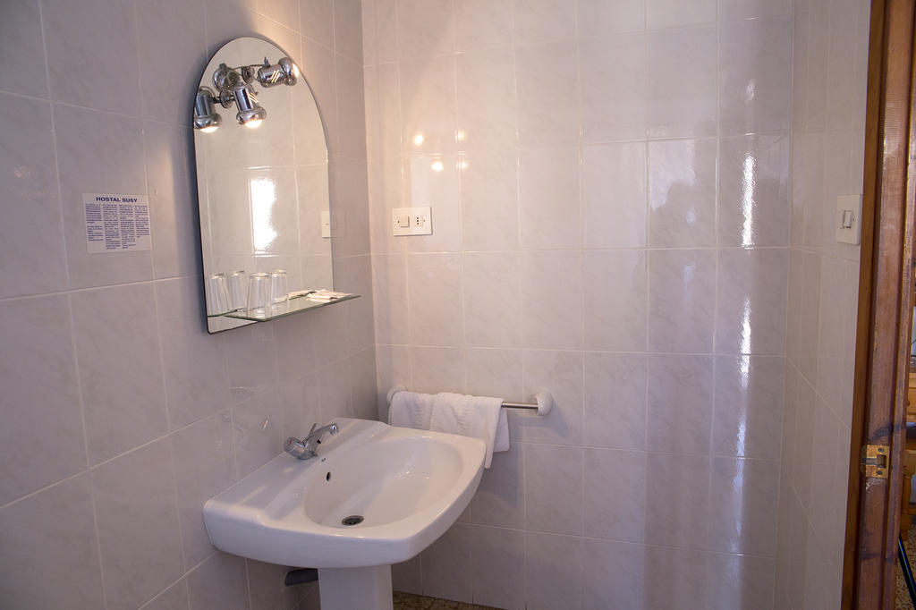 Hostal Susi Пеньискола Номер фото