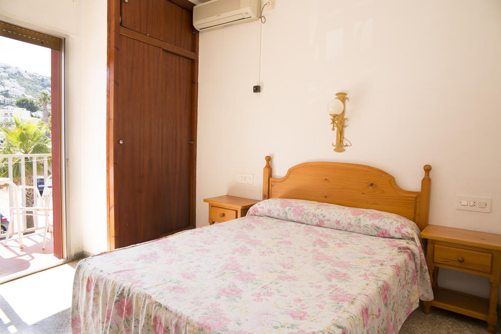 Hostal Susi Пеньискола Номер фото